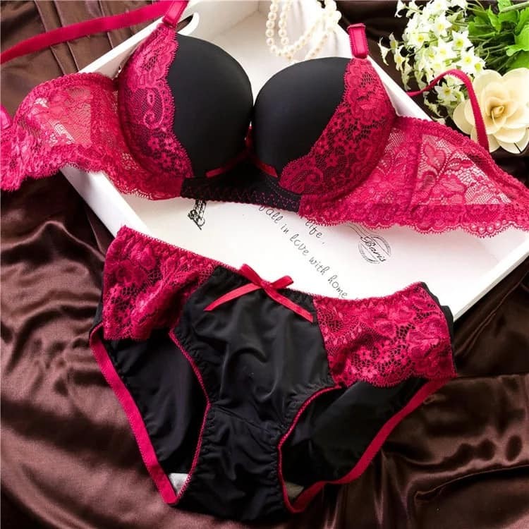 Lace Design Bra Panty set